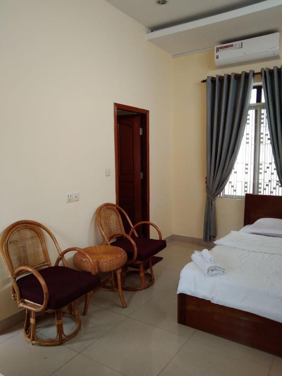 Room 12 - Studio In A Villa 5Mn Walk From The Royal Palace With Swimming Pool Phnom Penh Exteriör bild